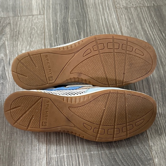 Sperry Blue and Cream Boat Shoes Size 9 - Picture 7 of 8